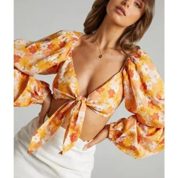 Charlie Holiday Cindy Top NWT US Sz. 8 - Picture 1 of 6